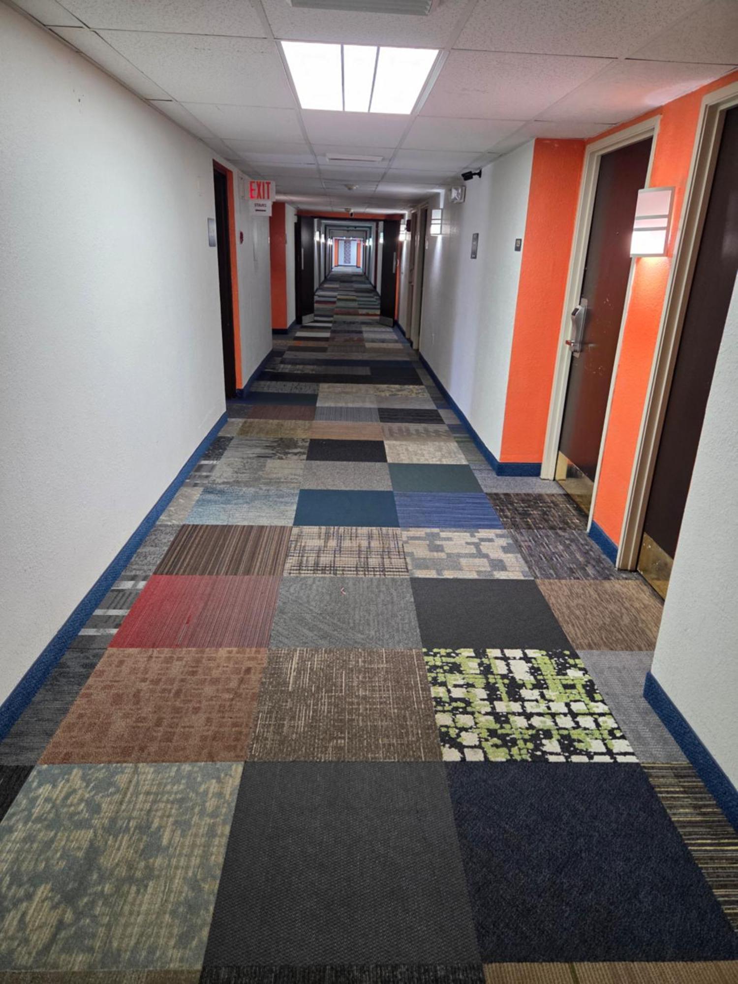 Red Carpet Inn Gibbstown Экстерьер фото